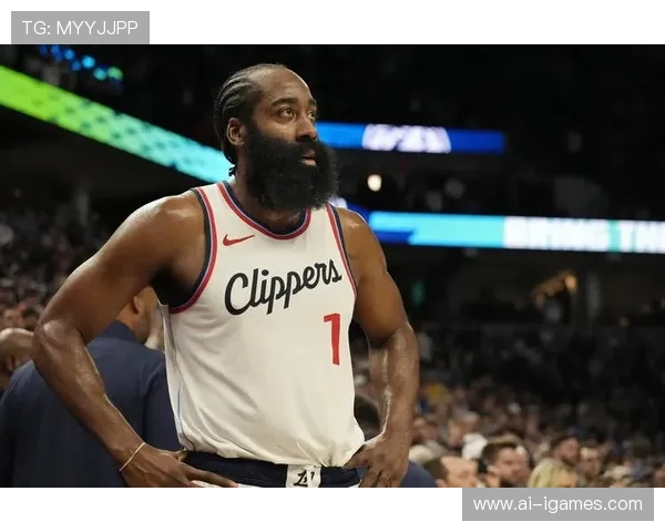 哈登首节爆砍27分，快船半场领先黄蜂5分